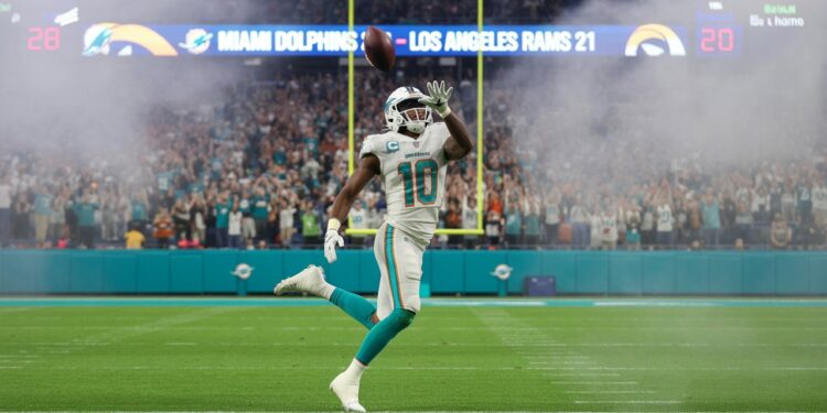 Miami Dolphins vs Los Angeles Rams Match Player Stats