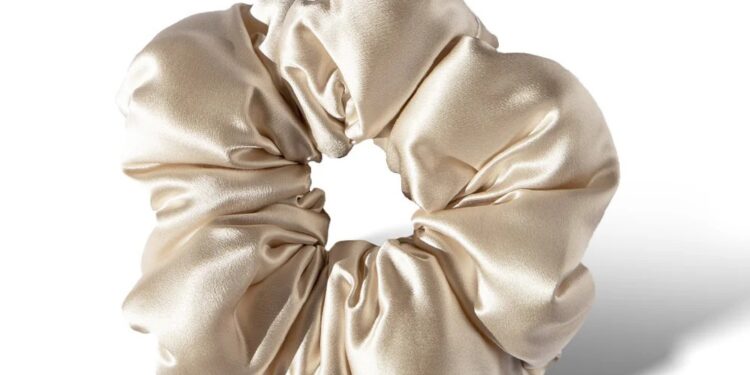 Silk Scrunchies – The Stylish and Healthy Hair Accessory You Need